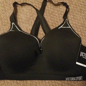 Victoria's Secret Victoria Sport sports bra